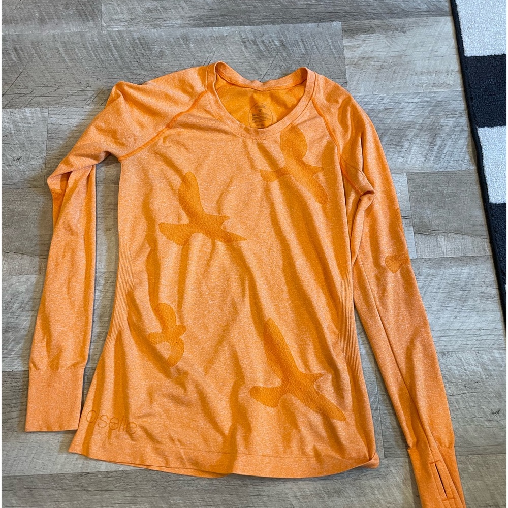 Running long sleeve